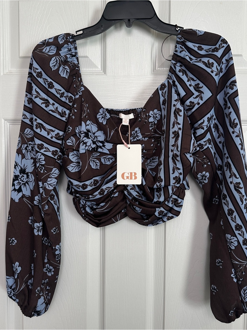 Gianni Bini Brown and Light Blue Floral Ruched Long-Sleeve Crop Top